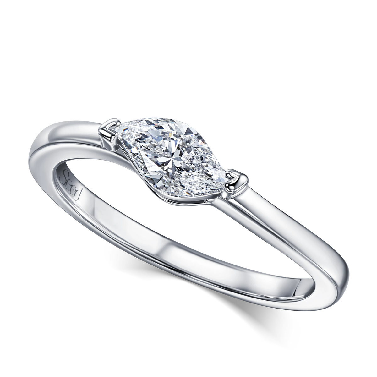 Be True Leaf Ring — product photo #Metal_White Gold